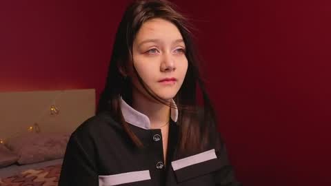 foxy online show from April 1, 2026, 10:16 am