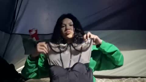 xxxoticcc online show from April 18, 2026, 9:02 am