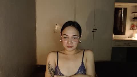 Melissa online show from November 20, 2025, 12:00 am