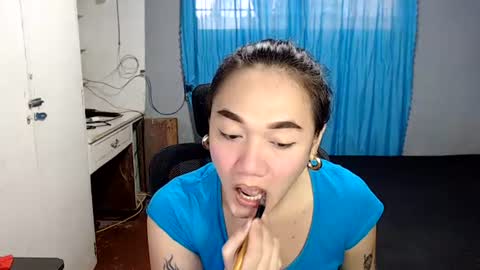 Snapshot of xxxsexydollxxx chatting on July 20, 2026, 3:10 am Melissa online show from July 20, 2026, 3:10 am