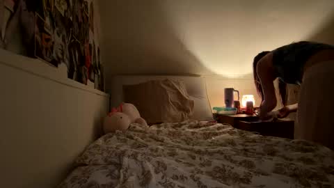 xxxsophiaday online show from March 26, 2026, 5:24 am