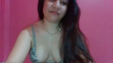 Snapshot of xxyummiee_69xx chatting on April 16, 2026, 8:31 pm jane online show from April 16, 2026, 8:31 pm