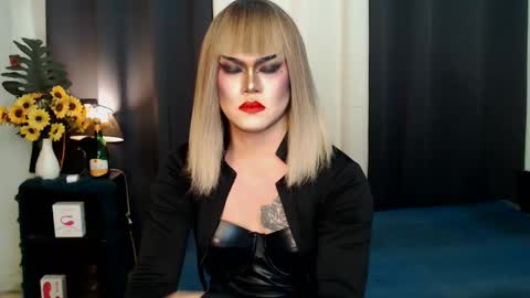 QueenMarina online show from February 10, 2025, 7:58 am