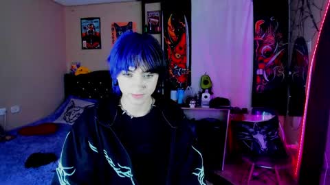 Snapshot of xzerox_ chatting on May 13, 2026, 8:27 pm xzerox_ online show from May 13, 2026, 8:27 pm