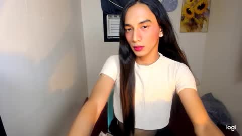 Bella online show from June 5, 2026, 3:51 pm