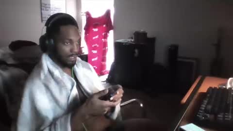 Snapshot of y_sticky chatting on March 8, 2025, 7:09 pm y_sticky online show from March 8, 2025, 7:09 pm