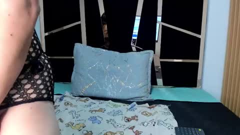 Yahaira online show from November 18, 2025, 2:54 pm