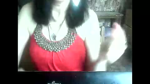 Snapshot of yanafiesta chatting on May 25, 2026, 11:16 am yanafiesta online show from May 25, 2026, 11:16 am