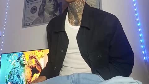 Yan online show from April 14, 2026, 7:53 pm