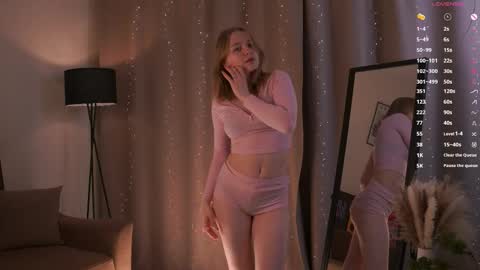 Kate online show from February 16, 2026, 2:02 pm