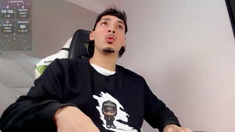 DANILO P online show from November 15, 2025, 4:10 am