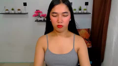 Snapshot of yanna_fucks chatting on July 20, 2026, 8:33 pm Ur lovely Yanna online show from July 20, 2026, 8:33 pm