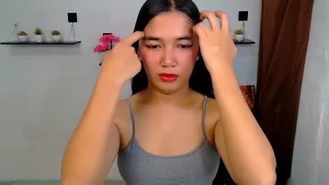 Snapshot of yanna_fucks chatting on July 27, 2026, 2:40 am Ur lovely Yanna online show from July 27, 2026, 2:40 am
