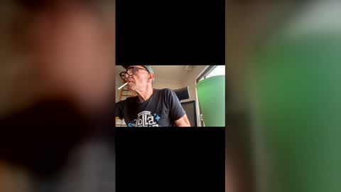 yannisv online show from February 10, 2026, 4:55 pm