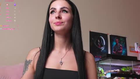 Snapshot of yaraliebe chatting on May 28, 2026, 10:12 am Yara online show from May 28, 2026, 10:12 am