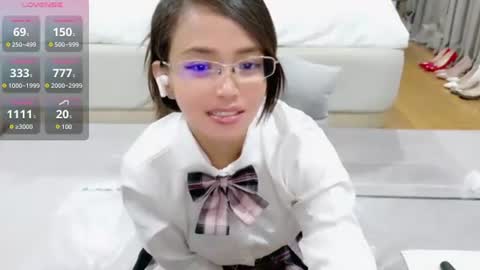 Yasmien Atos online show from July 28, 2026, 3:32 pm