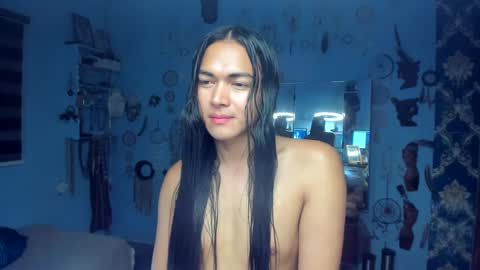 Snapshot of yawa__ chatting on January 10, 2025, 8:07 am Blush online show from January 10, 2025, 8:07 am