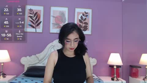 Yaya  online show from May 17, 2026, 12:34 pm