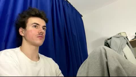 yayay333 online show from March 5, 2026, 10:17 pm