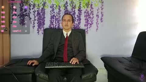 Snapshot of yazfore chatting on February 13, 2026, 2:46 pm Hazzan online show from February 13, 2026, 2:46 pm