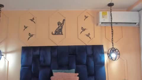 Snapshot of yazmin_rouse chatting on January 25, 2025, 5:19 pm Yazmin online show from January 25, 2025, 5:19 pm