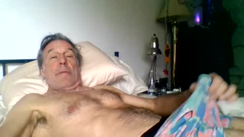 Snapshot of yeah_baby6988 chatting on June 27, 2026, 3:50 pm yeah_baby6988 online show from June 27, 2026, 3:50 pm