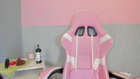 yeika_foxy online show from March 15, 2026, 11:27 am