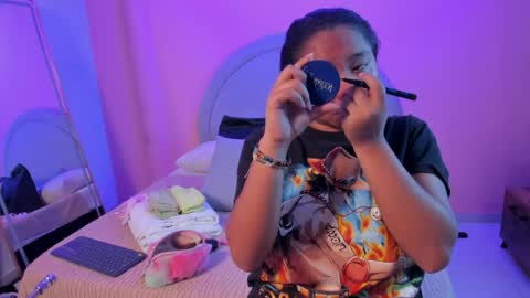 Snapshot of yeika_foxy chatting on June 2, 2026, 11:01 am yeika_foxy online show from June 2, 2026, 11:01 am
