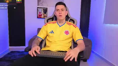 YEIKO ROMERO online show from July 3, 2026, 6:36 pm