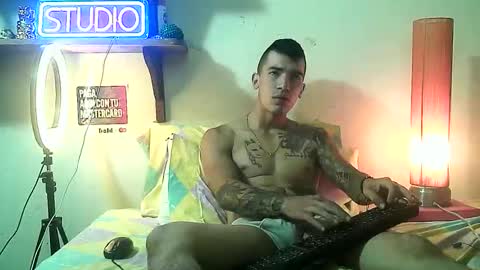 yeisoncastellanos1999 online show from June 9, 2026, 3:01 pm