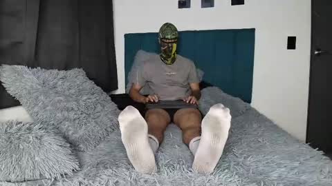 Snapshot of yeisongomezz chatting on October 15, 2025, 11:05 pm yeisongomezz online show from October 15, 2025, 11:05 pm