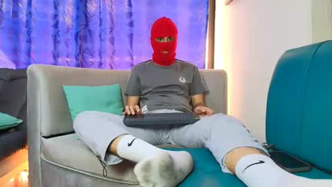 Snapshot of yeisongomezz chatting on December 14, 2025, 7:07 pm yeisongomezz online show from December 14, 2025, 7:07 pm