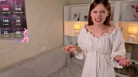 Snapshot of yelenaolaya chatting on June 10, 2026, 1:06 am Kate online show from June 10, 2026, 1:06 am