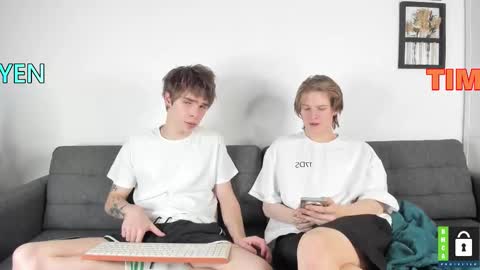 Snapshot of yen2025 chatting on November 15, 2025, 7:32 pm Yen online show from November 15, 2025, 7:32 pm