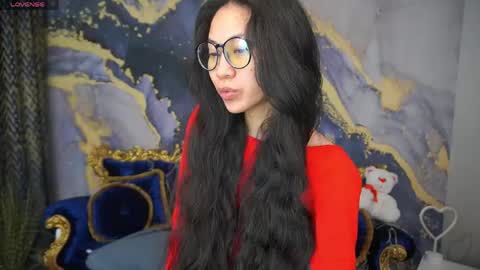 yennstar online show from April 12, 2026, 7:08 pm