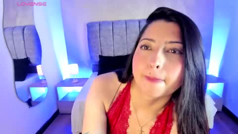 Yensy online show from May 12, 2026, 9:23 pm