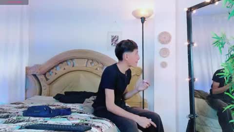 Snapshot of yeremmy_twink chatting on May 13, 2026, 7:00 pm yeremmy_twink online show from May 13, 2026, 7:00 pm