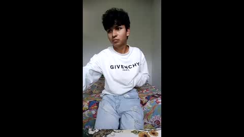 Snapshot of yeremy_boy chatting on June 10, 2026, 6:40 pm yeremy_boy online show from June 10, 2026, 6:40 pm