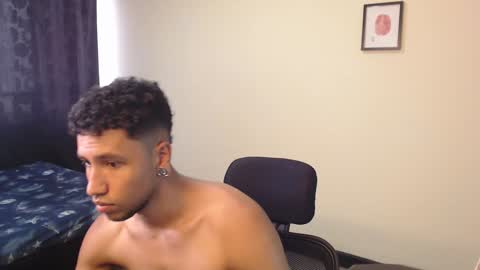 Snapshot of yerfon_s1 chatting on December 9, 2024, 6:57 pm Yeff ind. model online show from December 9, 2024, 6:57 pm