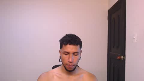 Snapshot of yerfon_s1 chatting on January 4, 2025, 12:48 am Yeff ind. model online show from January 4, 2025, 12:48 am