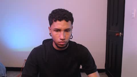 Snapshot of yerfon_s1 chatting on January 9, 2025, 12:25 am Yeff ind. model online show from January 9, 2025, 12:25 am