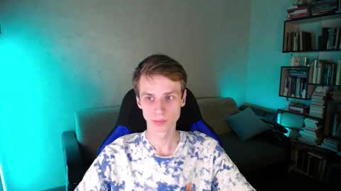 Snapshot of yes_cute_boy_ chatting on February 25, 2026, 2:27 pm Eden online show from February 25, 2026, 2:27 pm