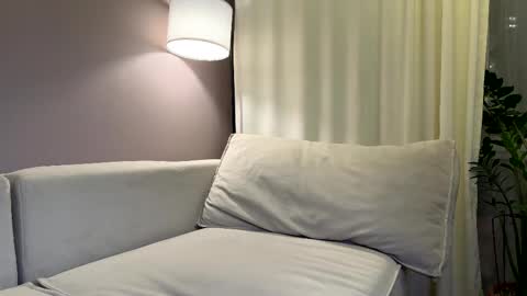 Snapshot of yes_mommy_zlata chatting on October 12, 2025, 4:17 pm Zlata online show from October 12, 2025, 4:17 pm