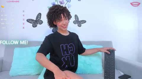 YAMPOOL  online show from February 14, 2025, 3:26 pm