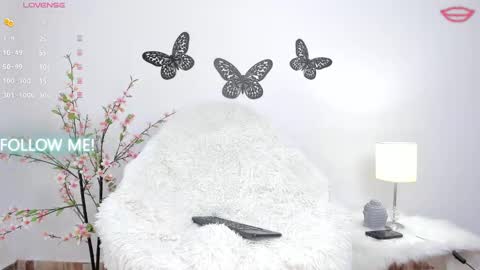 YAMPOOL  online show from October 9, 2025, 4:27 pm