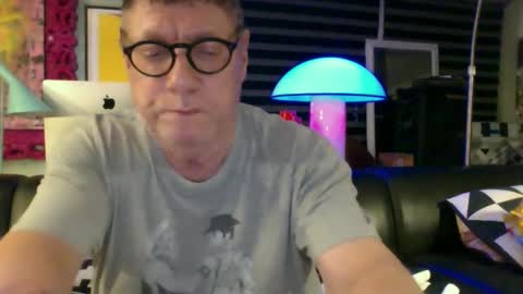 Snapshot of yessex247 chatting on February 19, 2025, 5:16 am yessex247 online show from February 19, 2025, 5:16 am