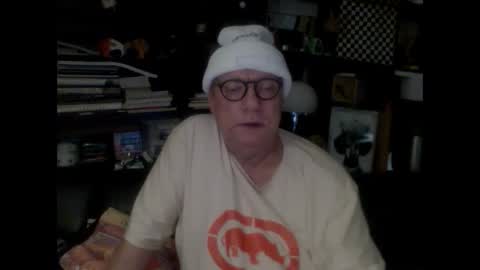 Snapshot of yessex247 chatting on October 18, 2025, 5:10 am yessex247 online show from October 18, 2025, 5:10 am