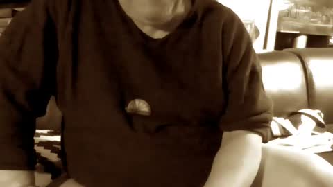 yessex247 online show from April 14, 2026, 1:44 am