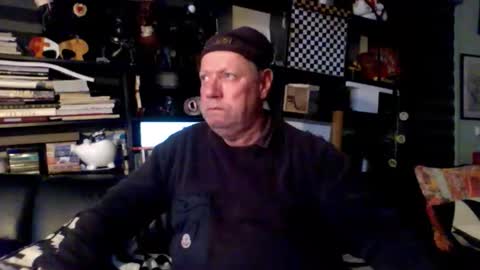 yessex247 online show from April 29, 2026, 11:44 pm