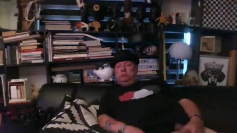 yessex247 online show from May 31, 2026, 2:20 am